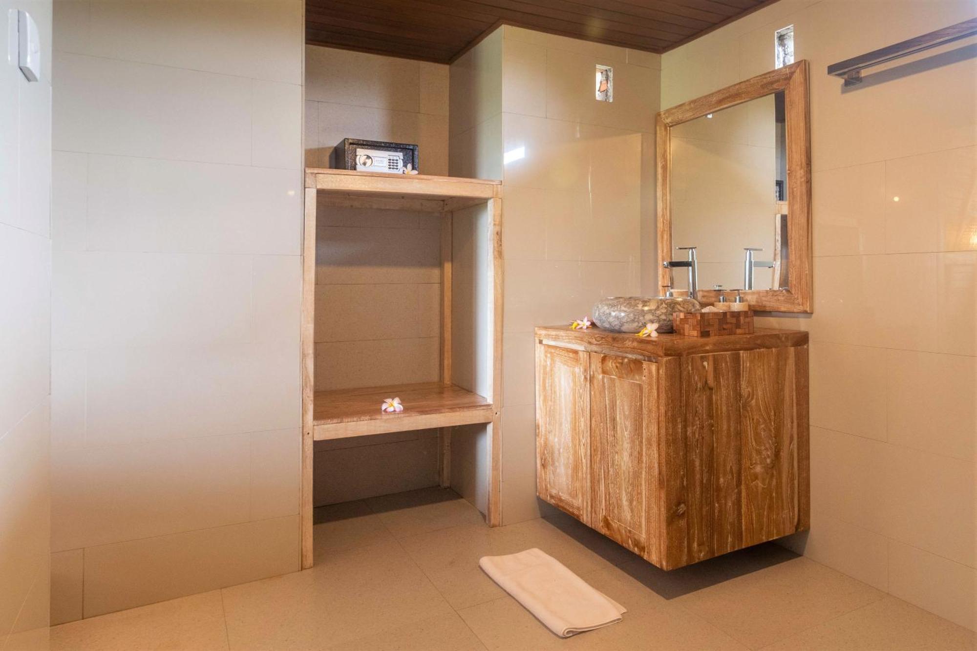 Alamgangga Villas Tirta Gangga 卡朗阿森 客房 照片